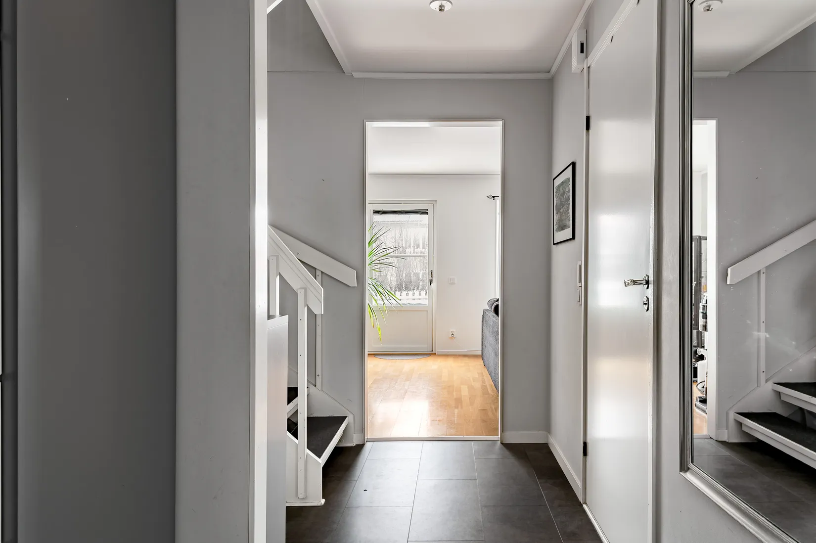 Villa, Radhus, Gnejsvägen 81, Bråstorp, Motala