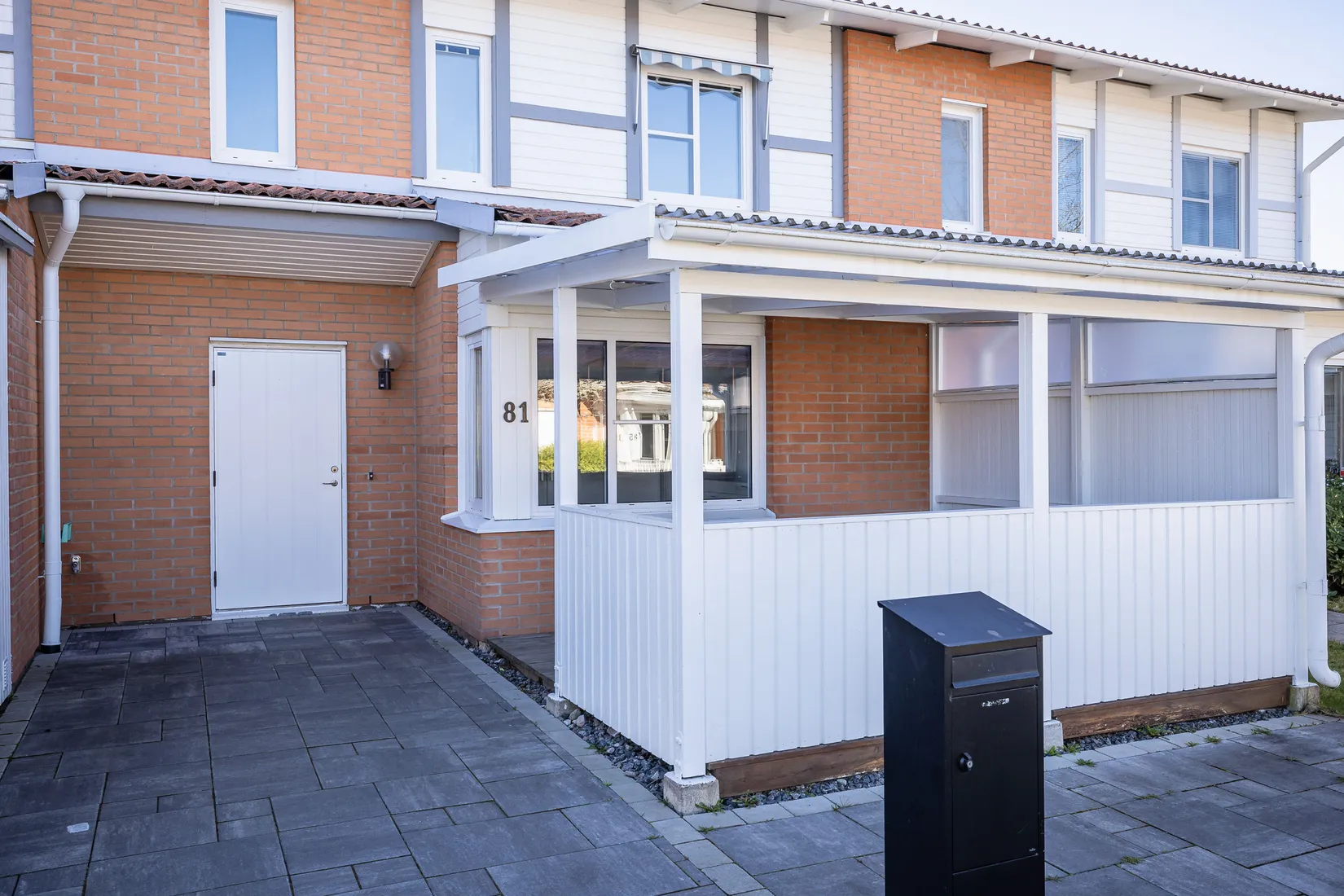 Villa, Radhus, Gnejsvägen 81, Bråstorp, Motala