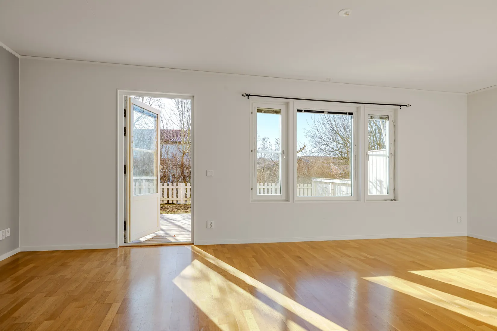 Villa, Radhus, Gnejsvägen 81, Bråstorp, Motala