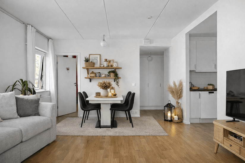 Bostadsrätt, Ekholmsvägen 301, Skärholmen, Stockholm