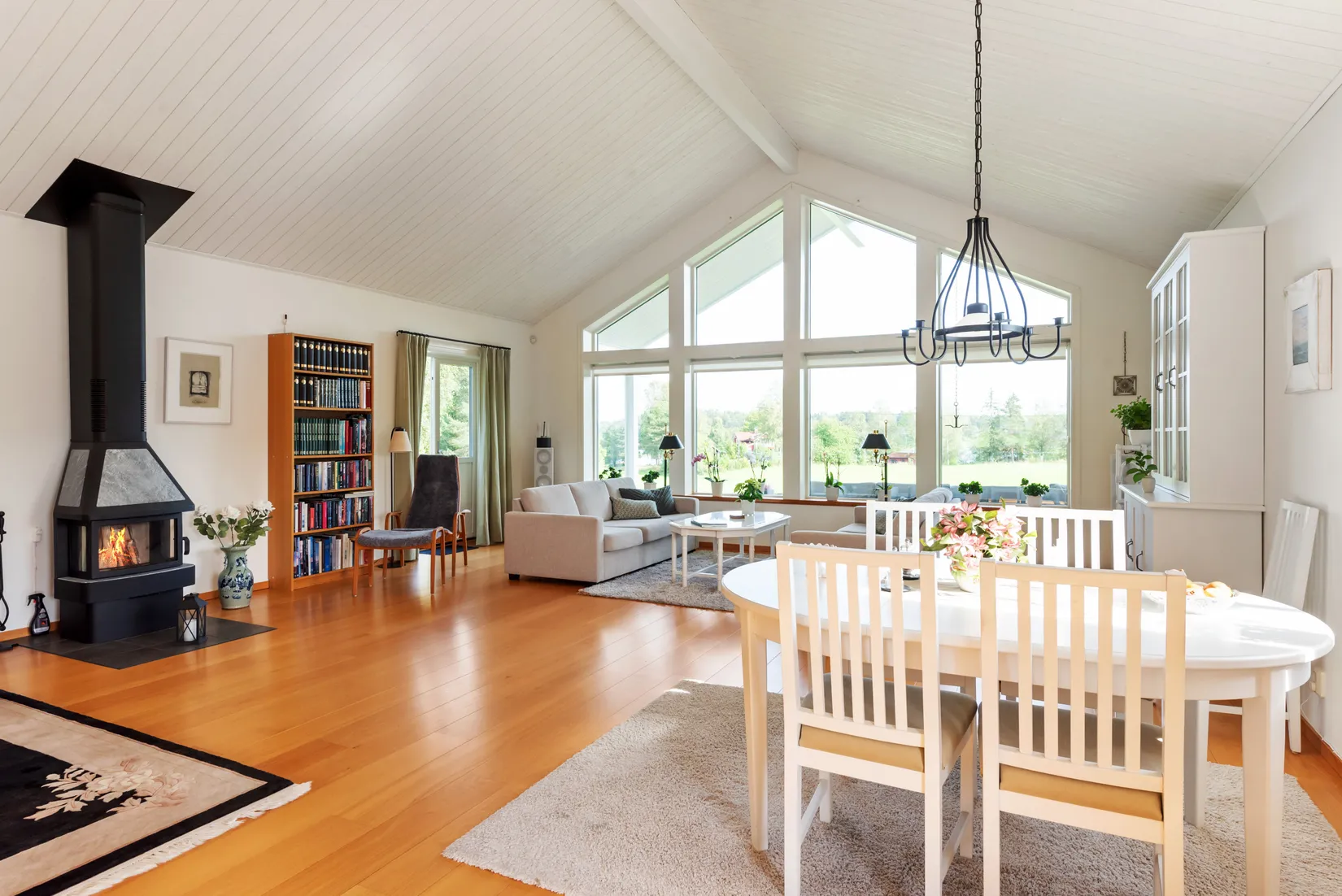 Villa, Uppgårdsvägen 1, Vettershaga, Norrtälje