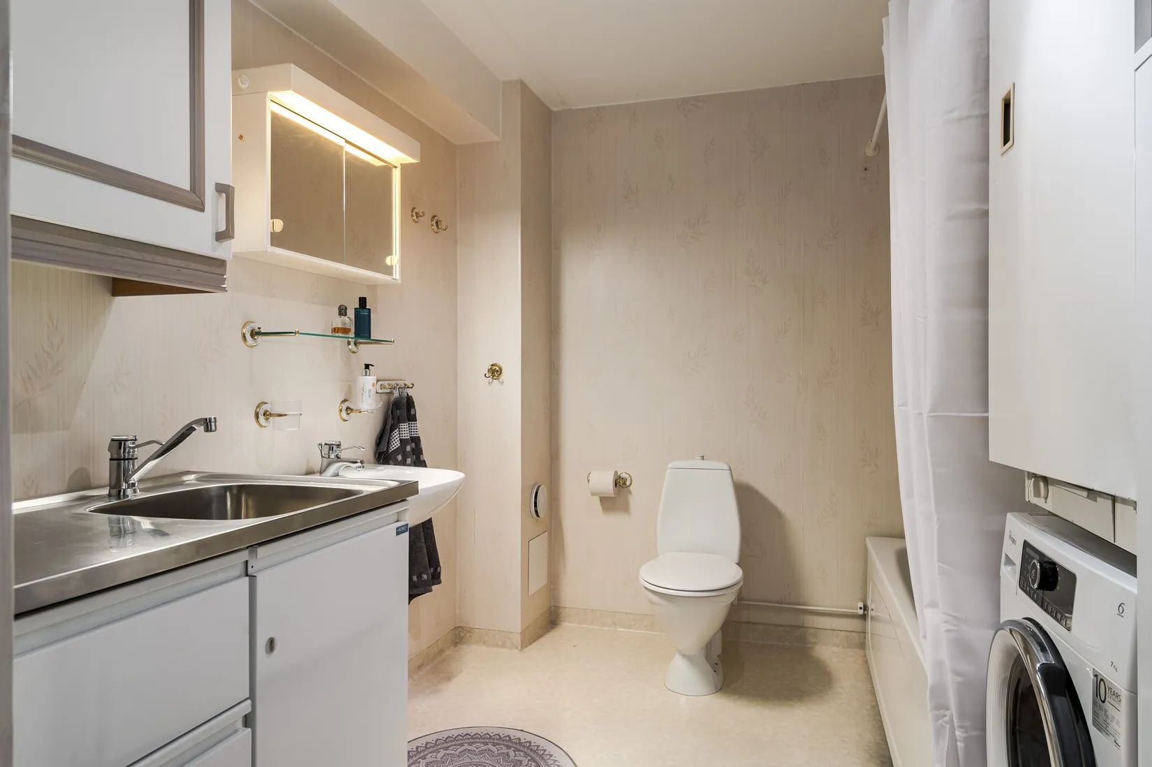 Bostadsrätt, Verkstadsvägen 119D, 1 vån, Verkstadsön, Motala