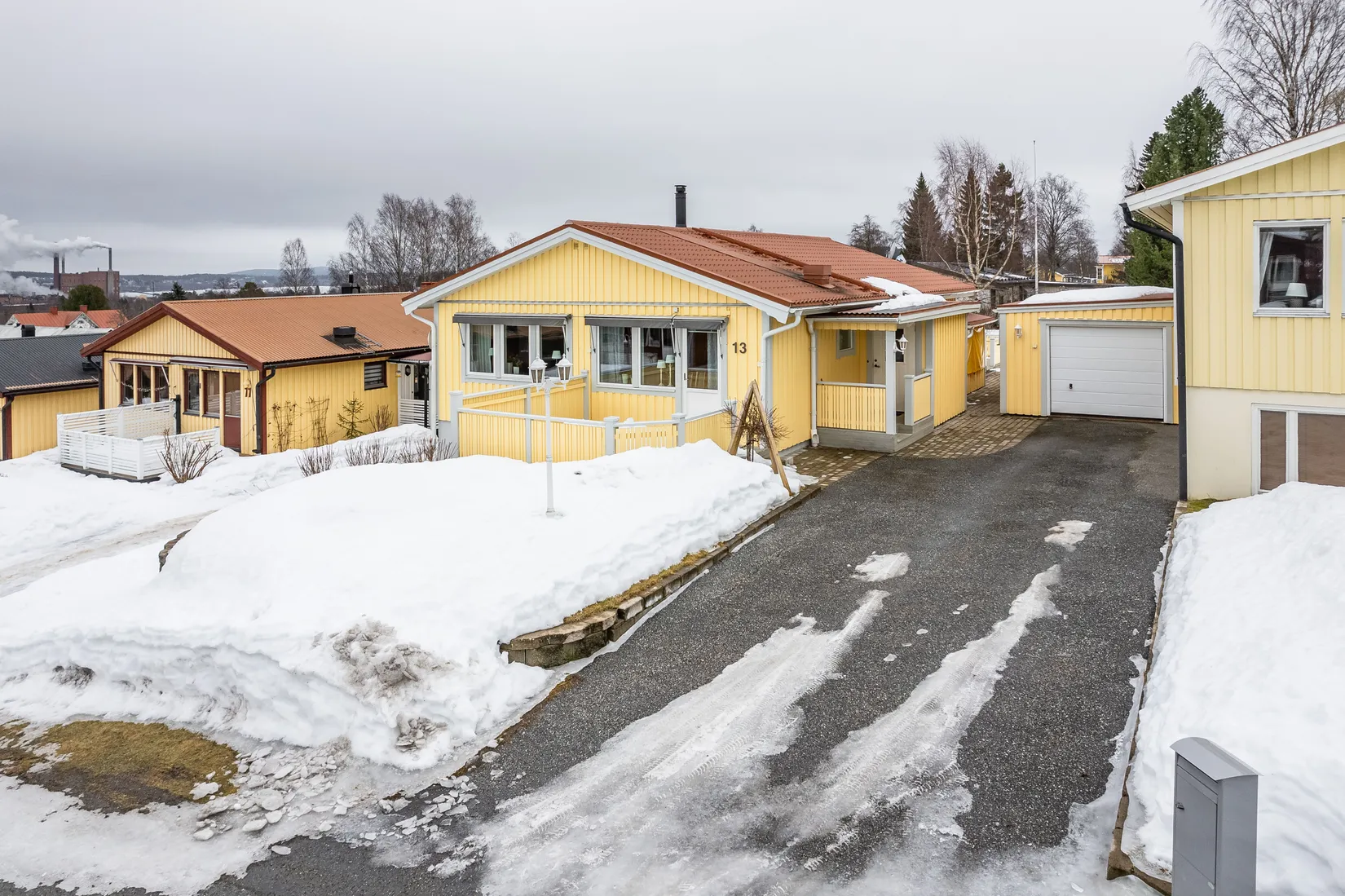 Villa, Hallbacken 13, Domsjö, Örnsköldsvik