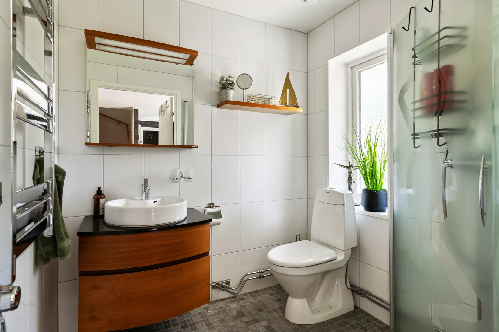 Villa, Travarevägen 2, Visinge, Täby