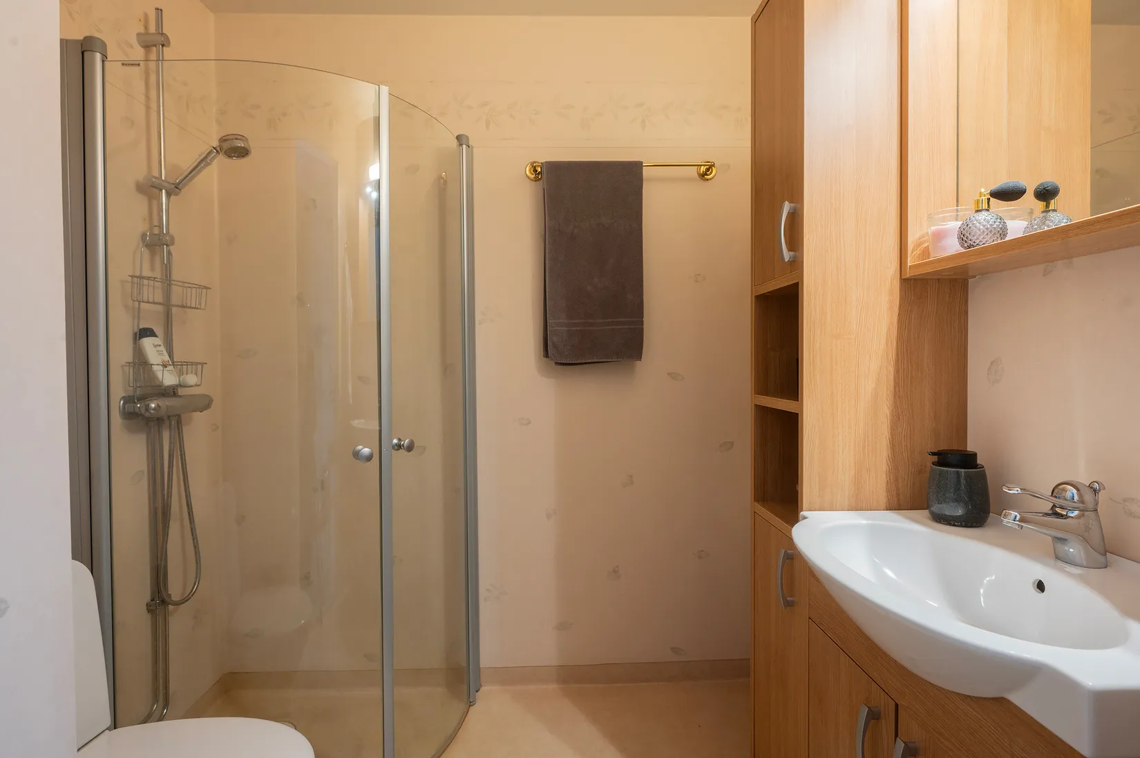 Radhus, Ottevägen 91, Tullinge Römossen, Botkyrka