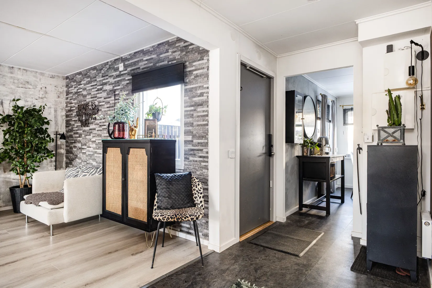 Bostadsrätt, Radhus, Lärksoppsgatan 106, Bergvreten, Enköping