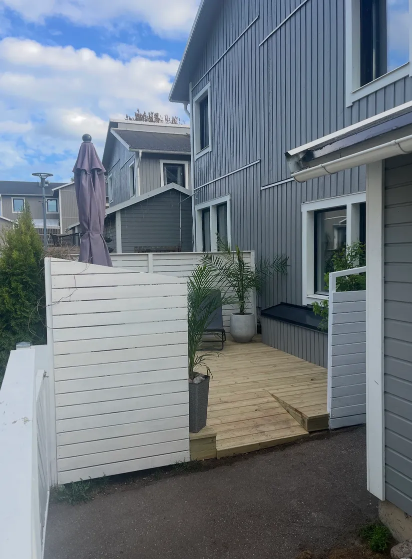 Bostadsrätt, Radhus, Lärksoppsgatan 106, Bergvreten, Enköping