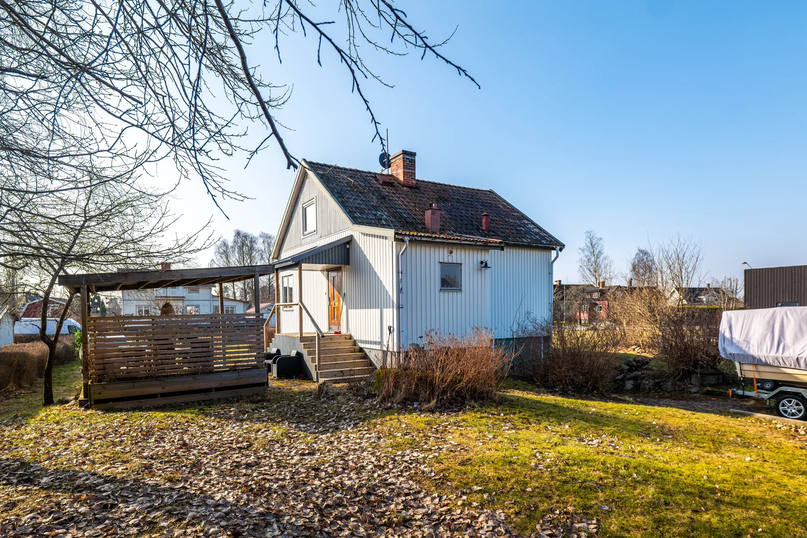 Villa, Lindåsgatan 16, Haga, Kumla