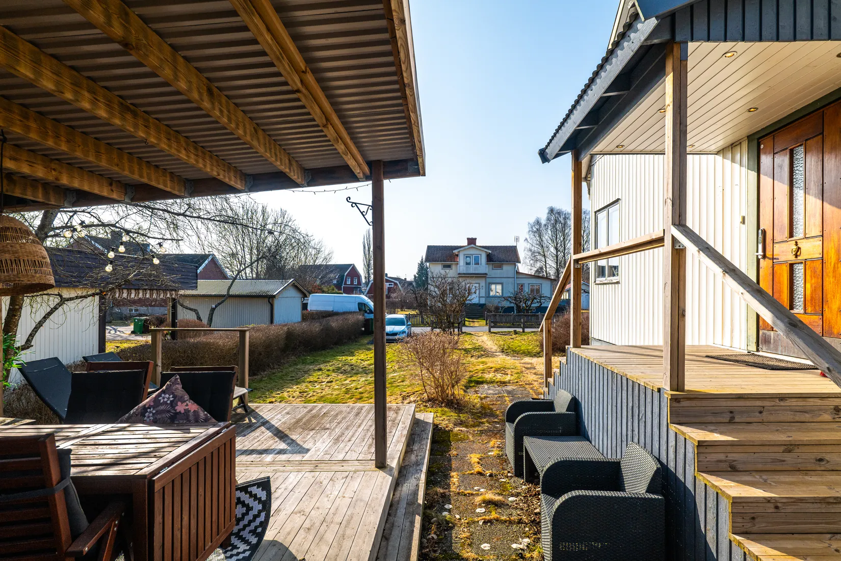 Villa, Lindåsgatan 16, Haga, Kumla