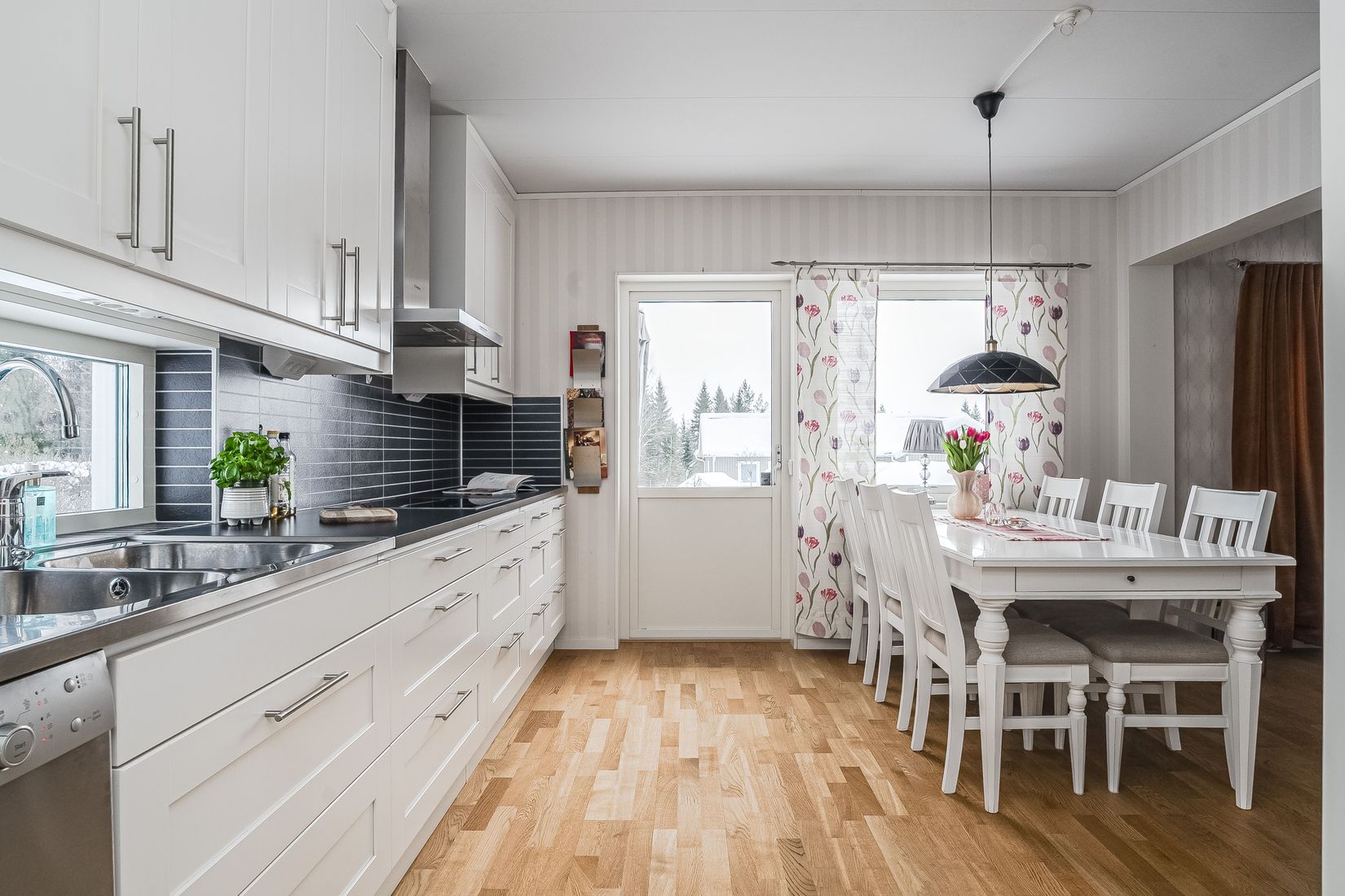 Villa, Juniskärsvägen 114, Juniskär, Sundsvall