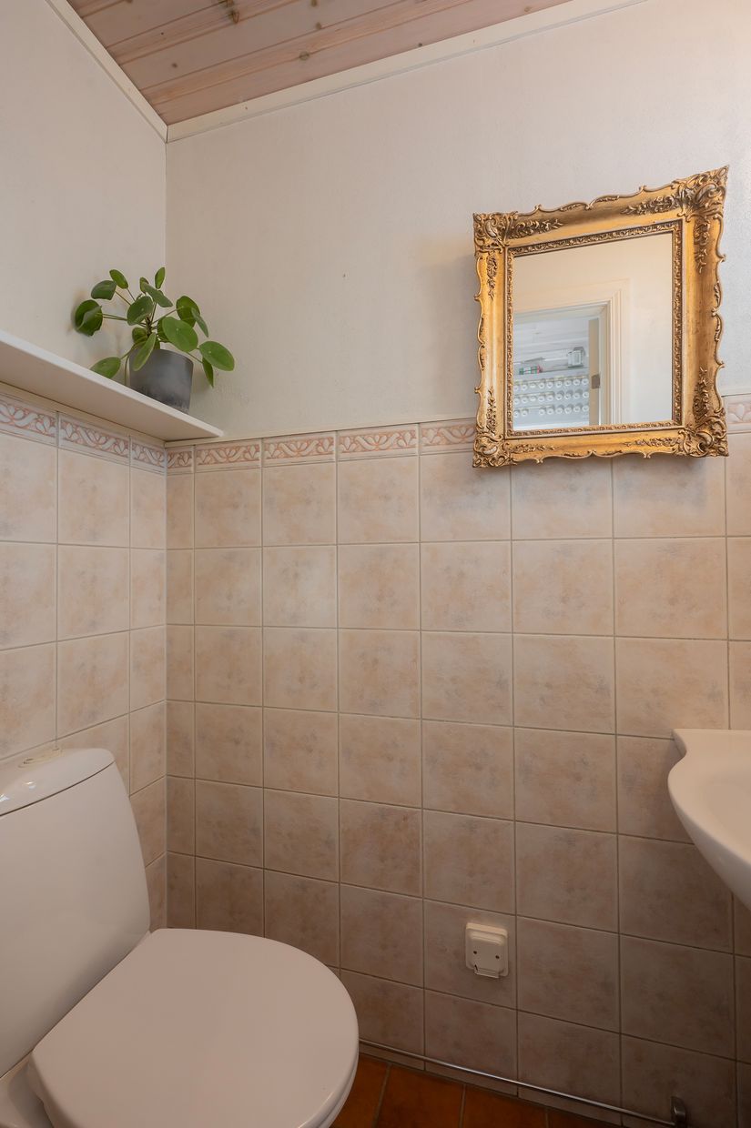 Radhus, Byggmästarvägen 107, Utsälje/Segeltorp, Huddinge