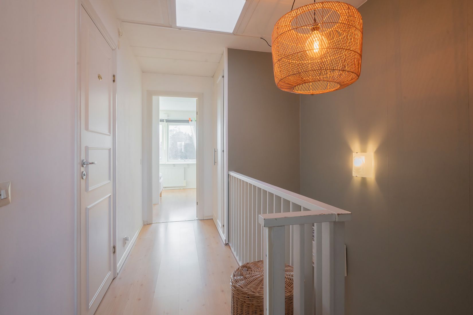 Radhus, Byggmästarvägen 107, Utsälje/Segeltorp, Huddinge