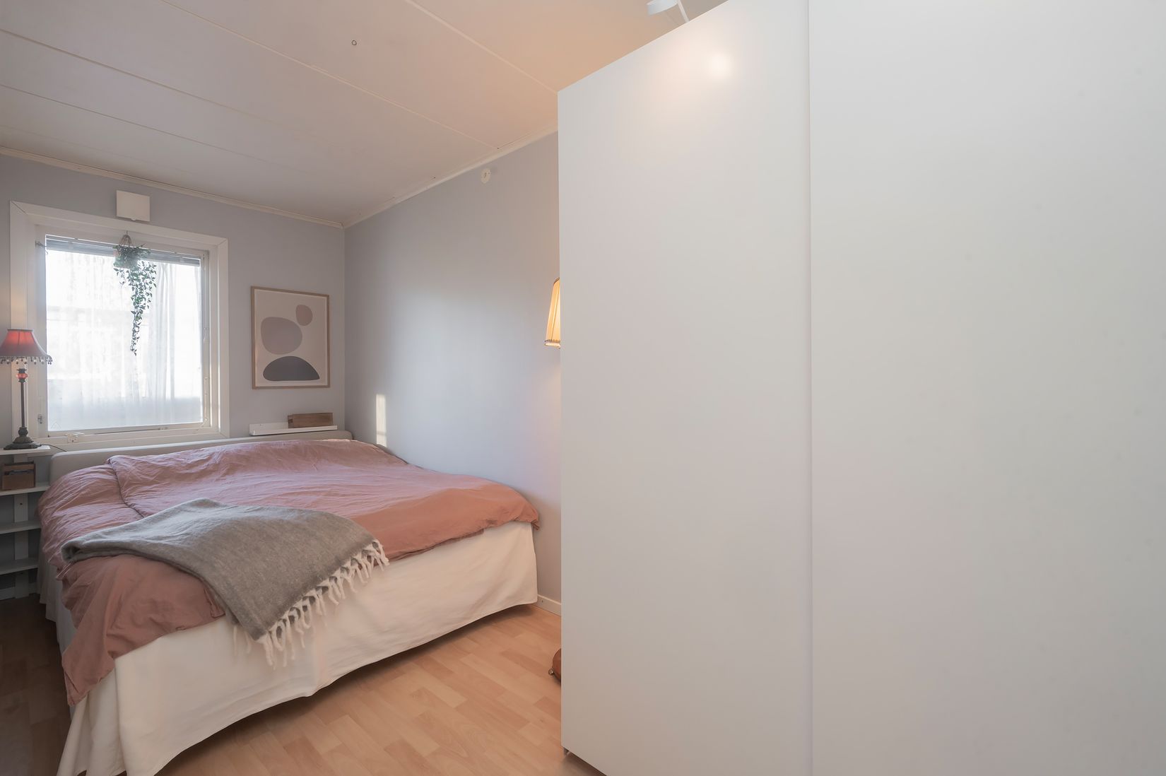 Radhus, Byggmästarvägen 107, Utsälje/Segeltorp, Huddinge