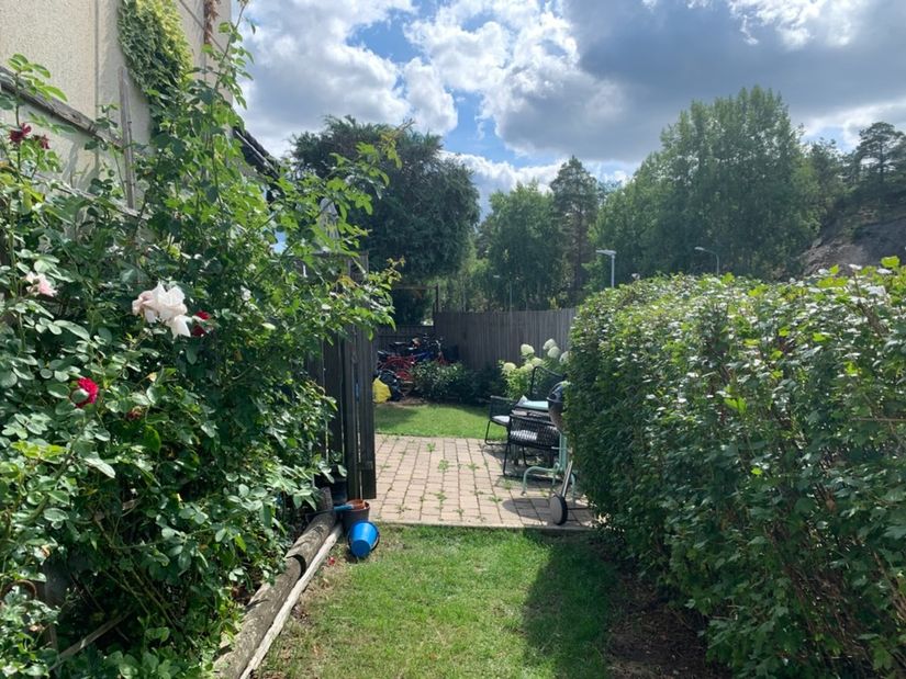 Radhus, Byggmästarvägen 107, Utsälje/Segeltorp, Huddinge