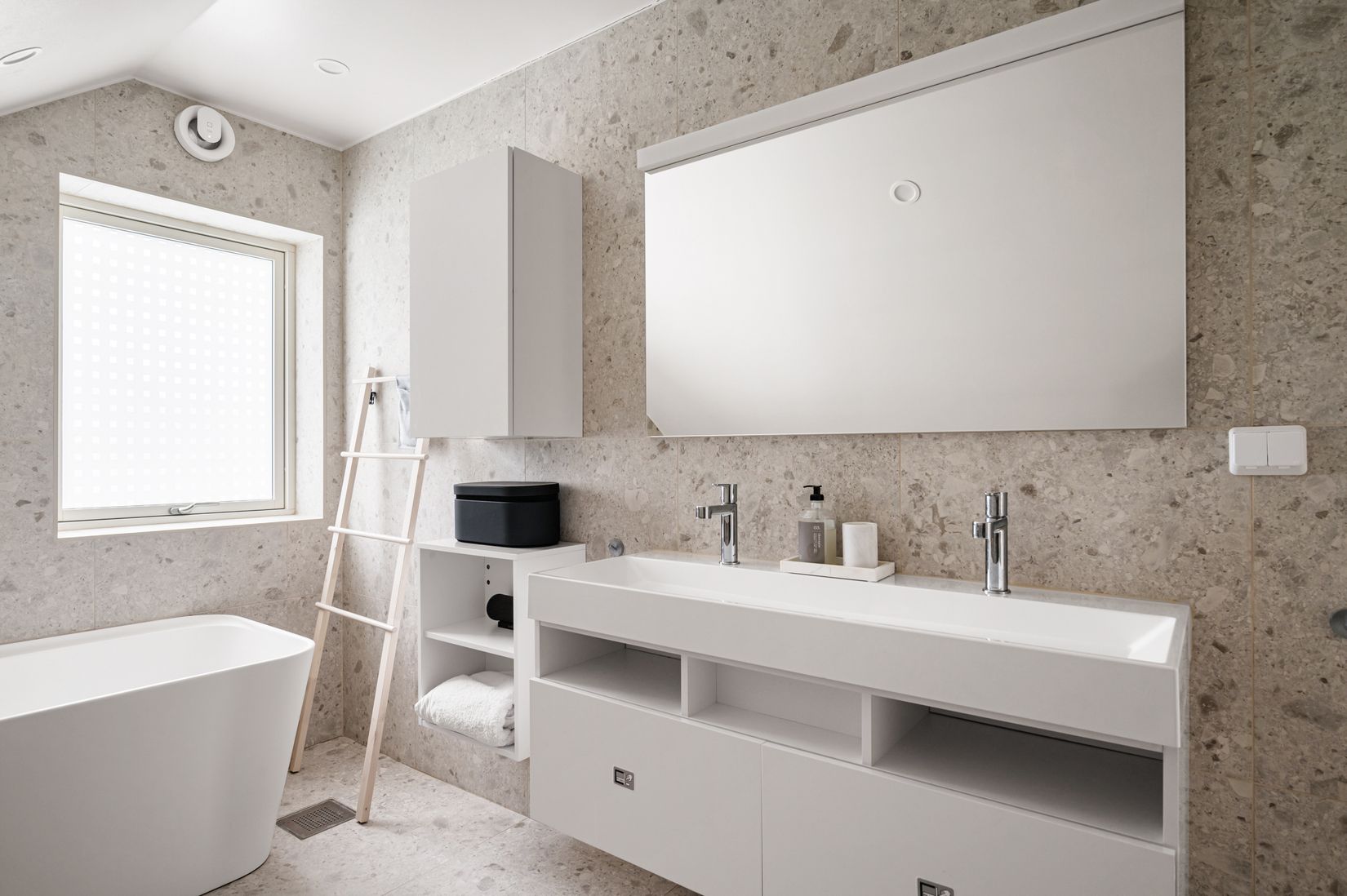 Villa, Spaljévägen 8, Rosenängen, Upplands-Bro