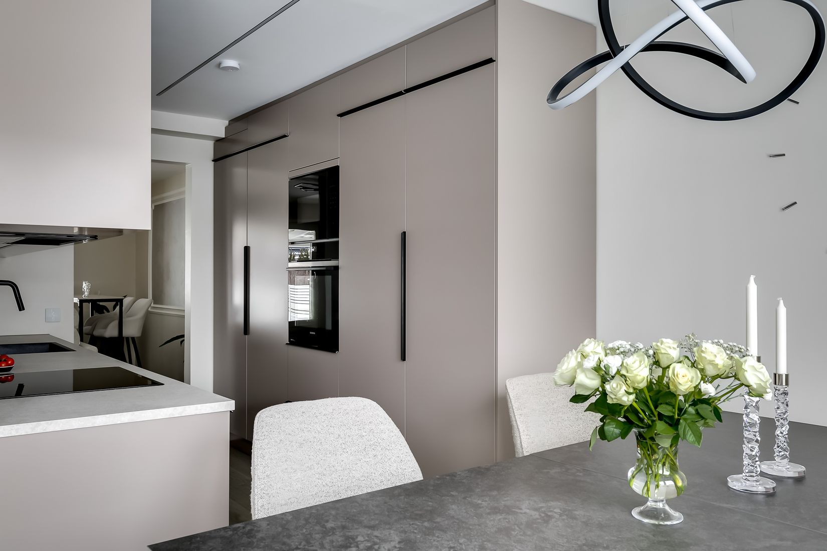 Radhus, Porslinsstigen 16, Brunna, Upplands-Bro