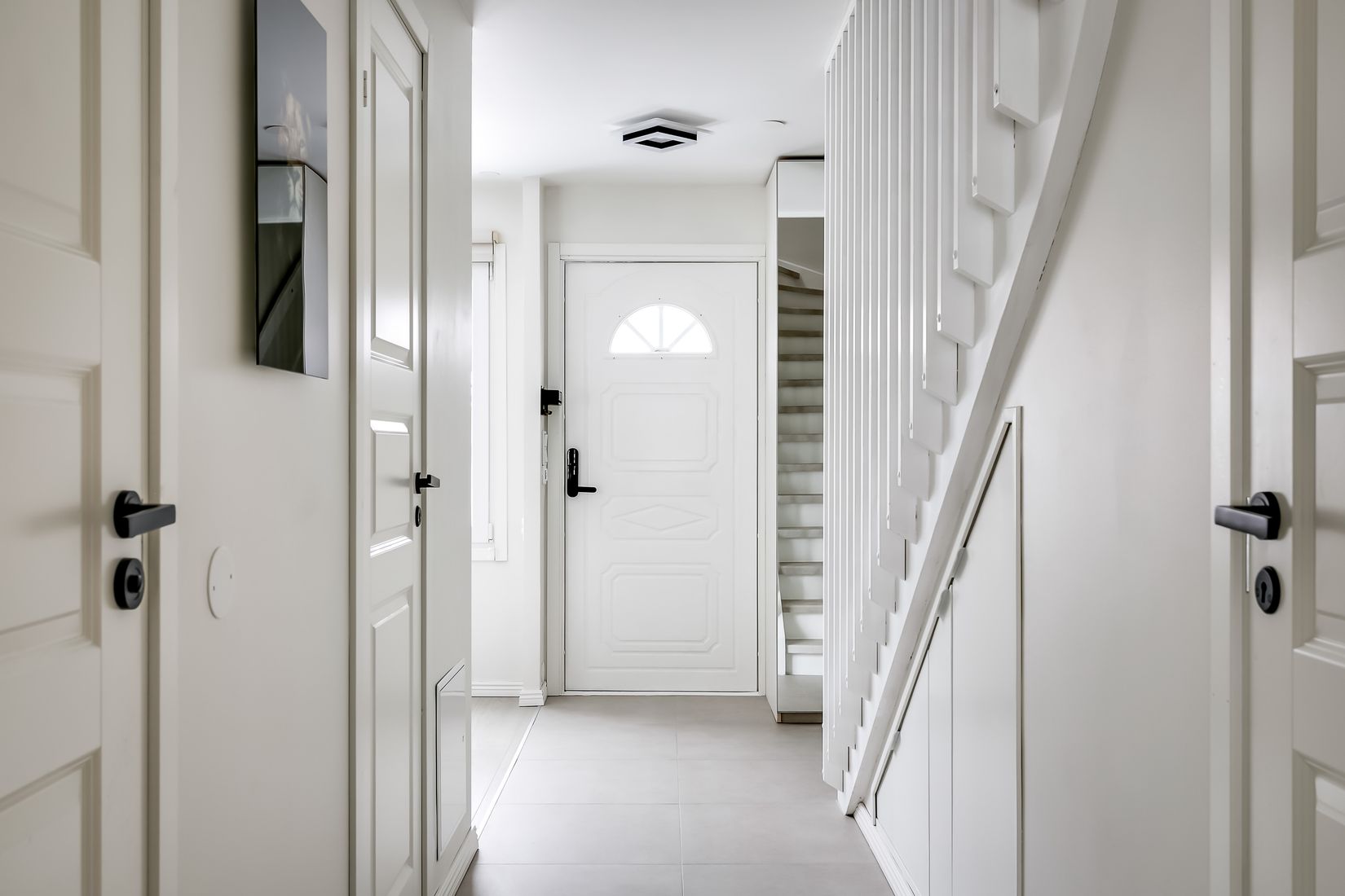 Radhus, Porslinsstigen 16, Brunna, Upplands-Bro