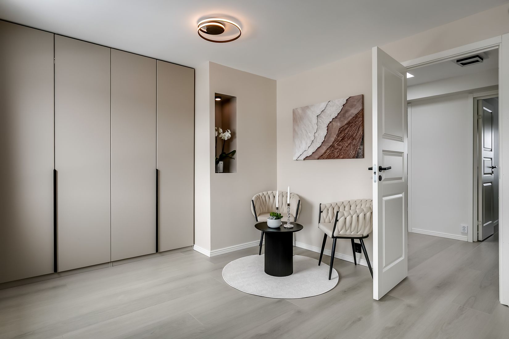 Radhus, Porslinsstigen 16, Brunna, Upplands-Bro