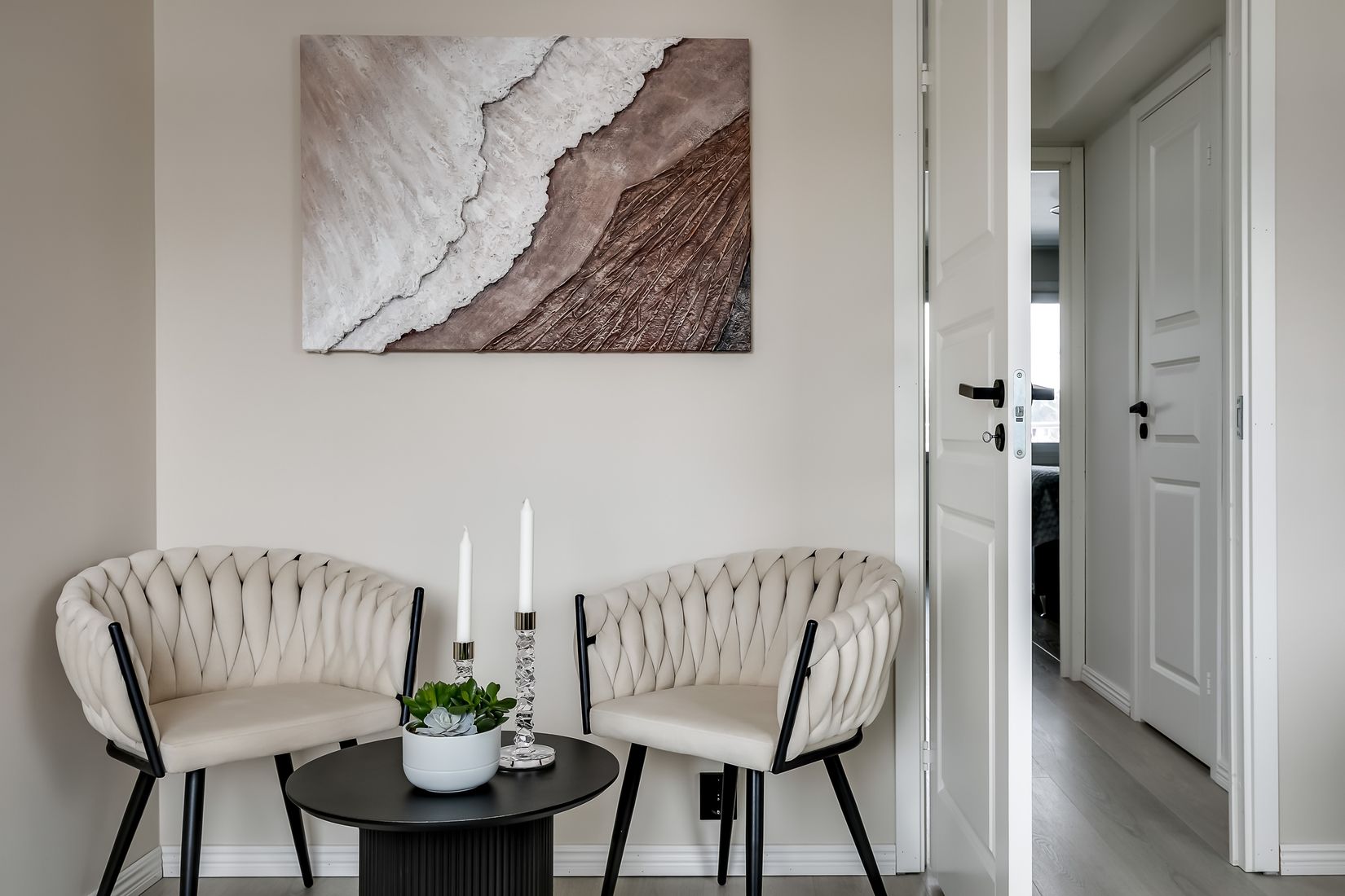 Radhus, Porslinsstigen 16, Brunna, Upplands-Bro