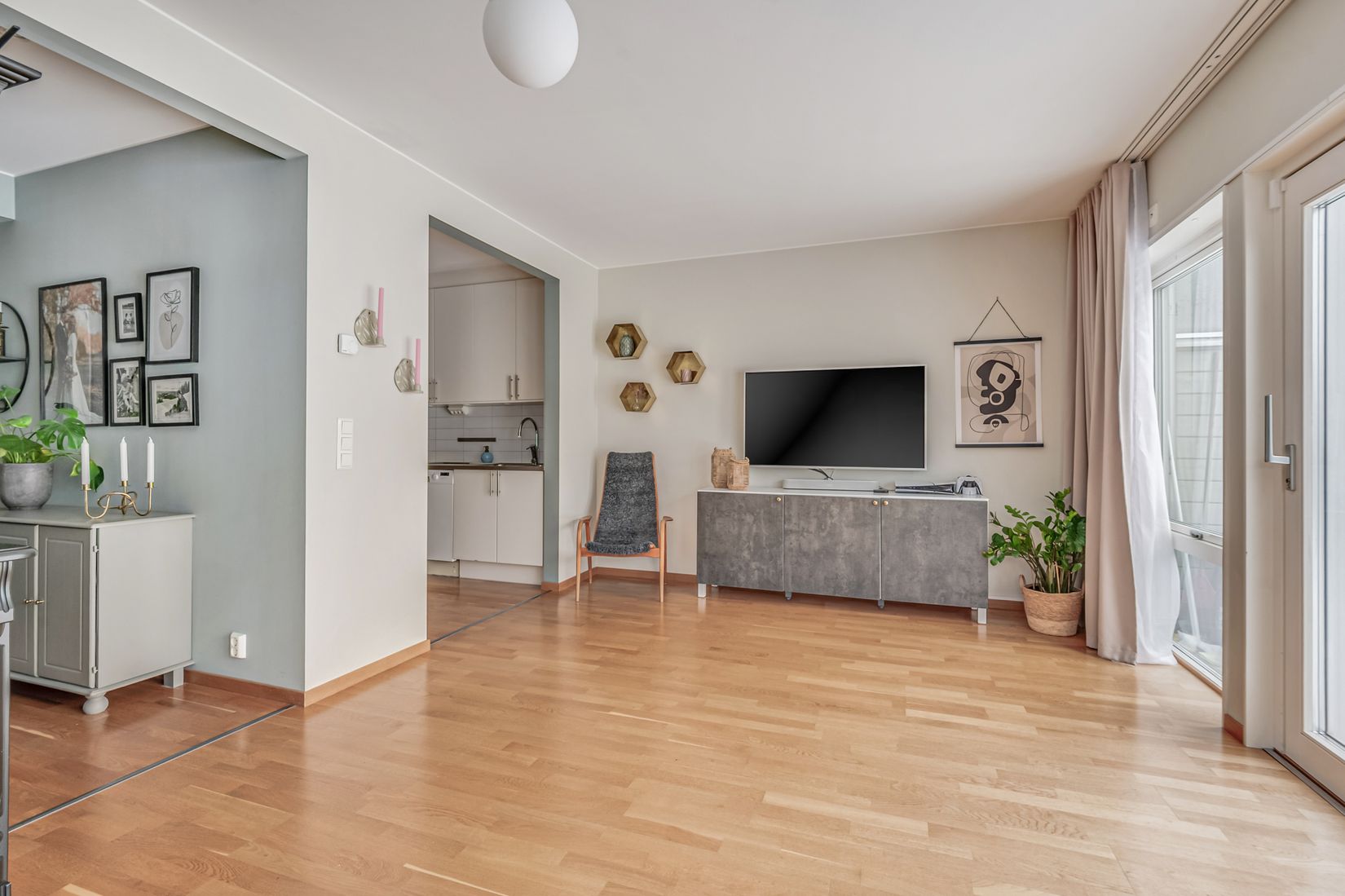 Bostadsrätt, Radhus, Milavägen 3, Kolartorp, Haninge