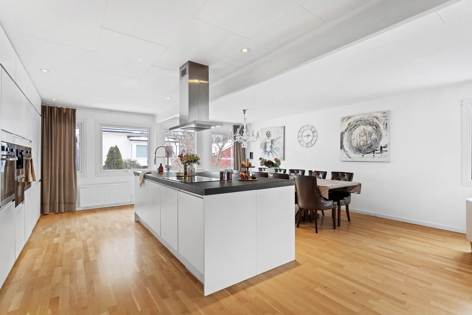 Villa, Snövägen 5, Jakobsberg - Berghem, Järfälla