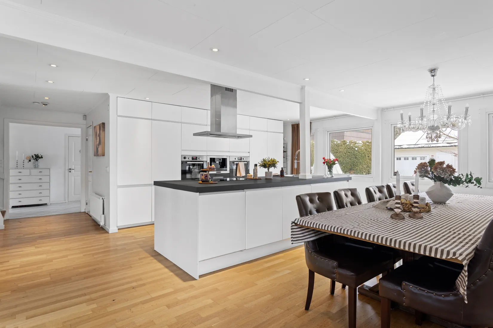 Villa, Snövägen 5, Jakobsberg - Berghem, Järfälla