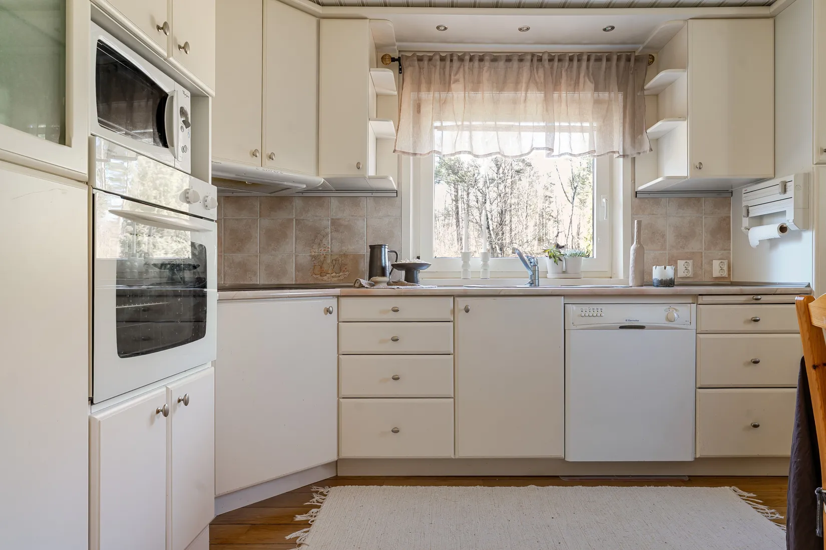 Villa, Rasholmsvägen 57, Kvicksund, Västerås