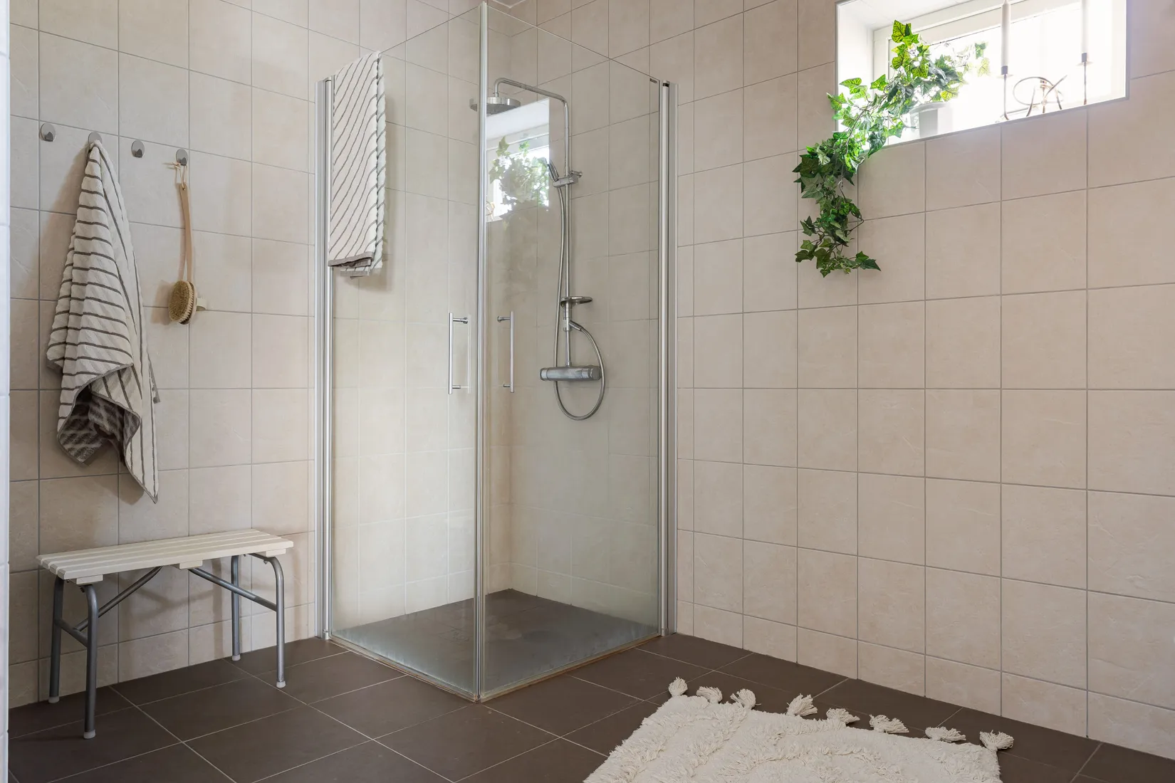 Villa, Rasholmsvägen 57, Kvicksund, Västerås