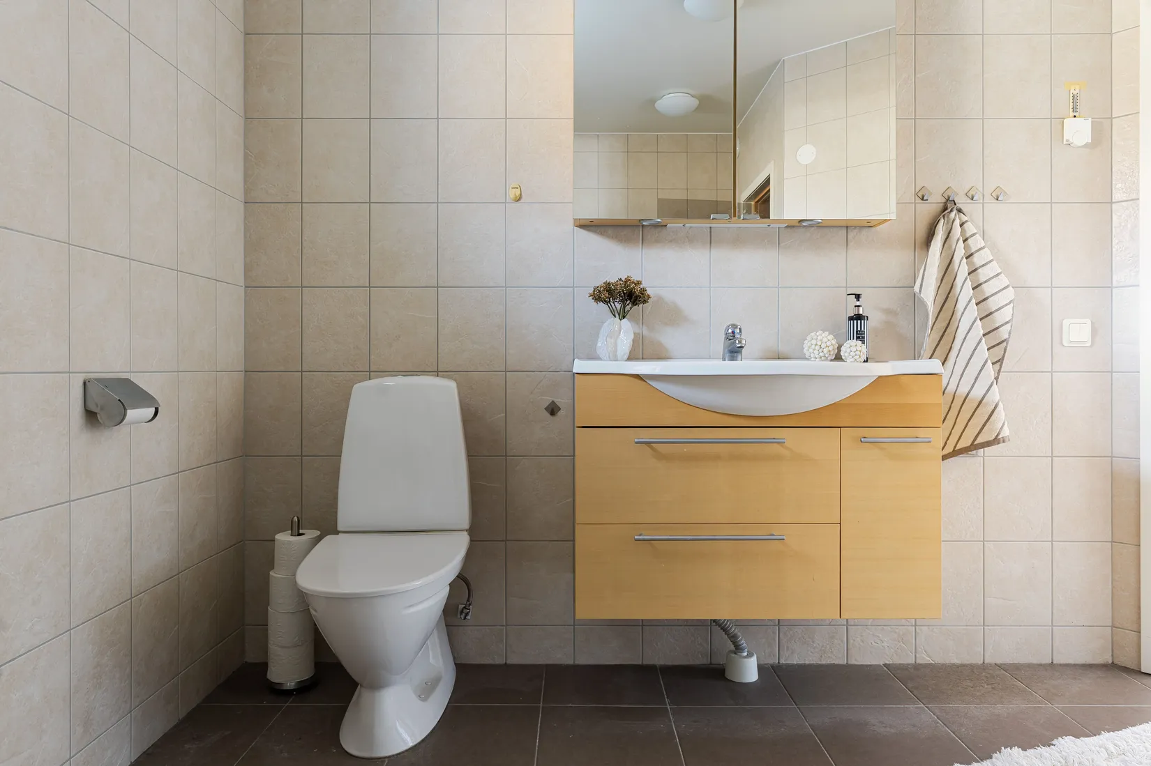 Villa, Rasholmsvägen 57, Kvicksund, Västerås