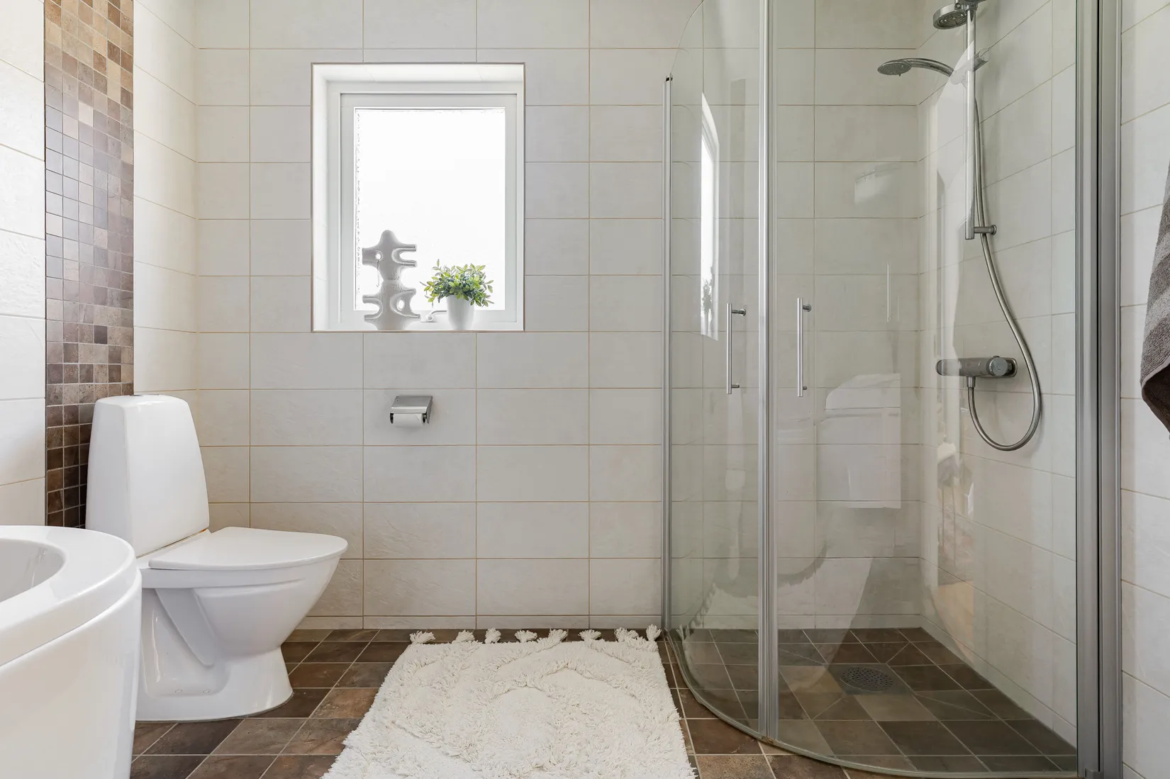 Villa, Rasholmsvägen 57, Kvicksund, Västerås