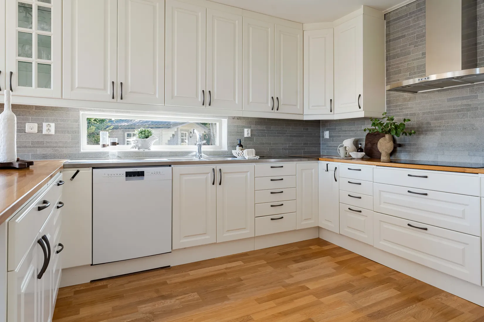 Villa, Rasholmsvägen 57, Kvicksund, Västerås