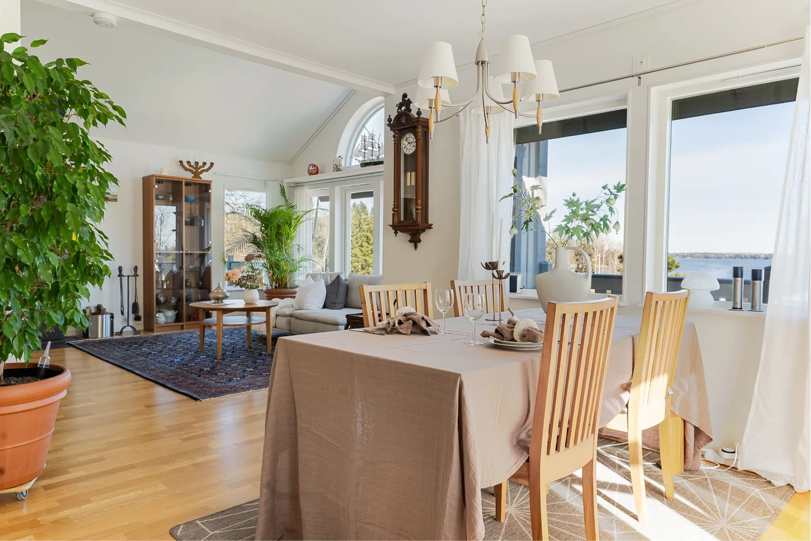 Villa, Rasholmsvägen 57, Kvicksund, Västerås