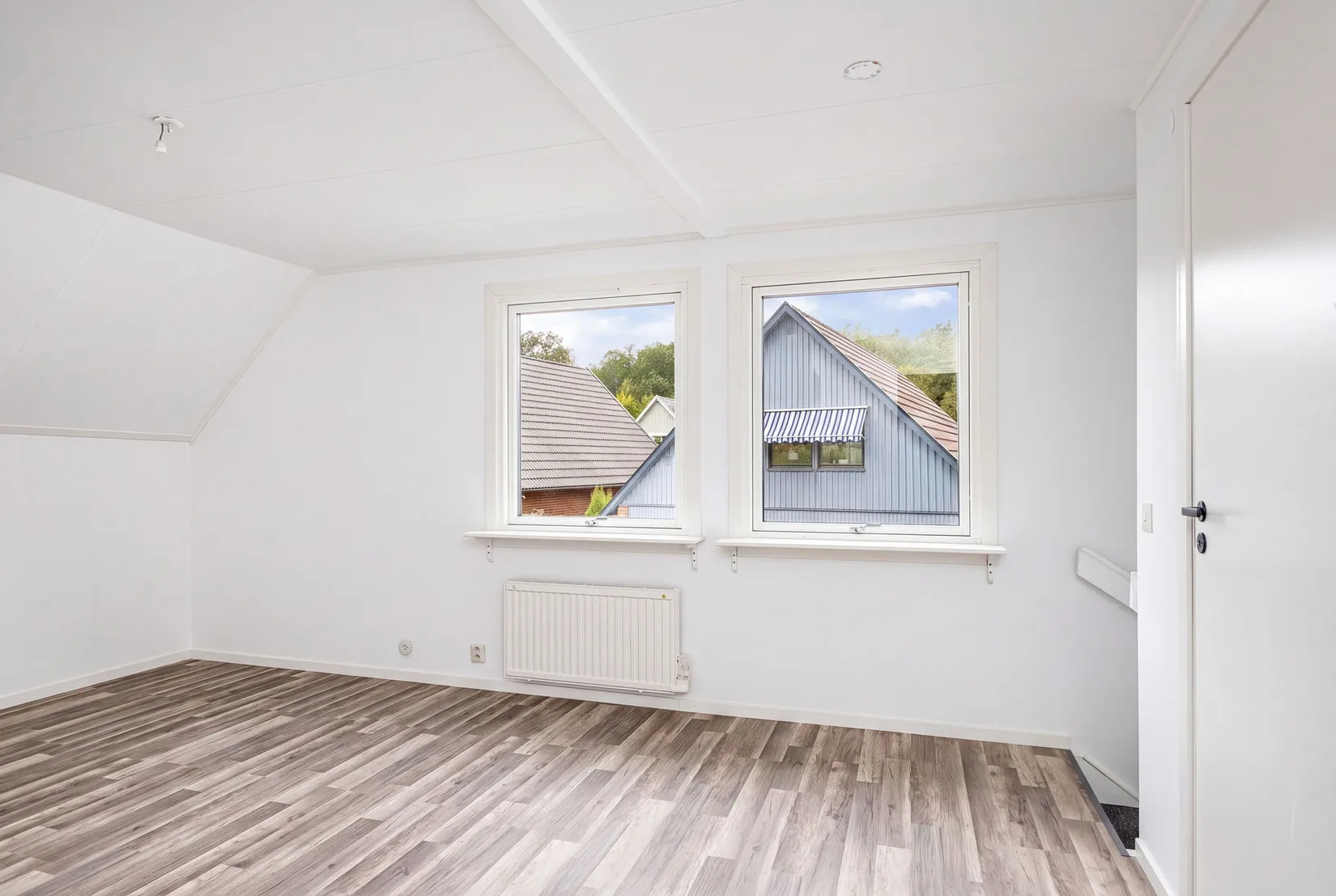 Villa, Snarhemsvägen 22, Brattberget, Arboga