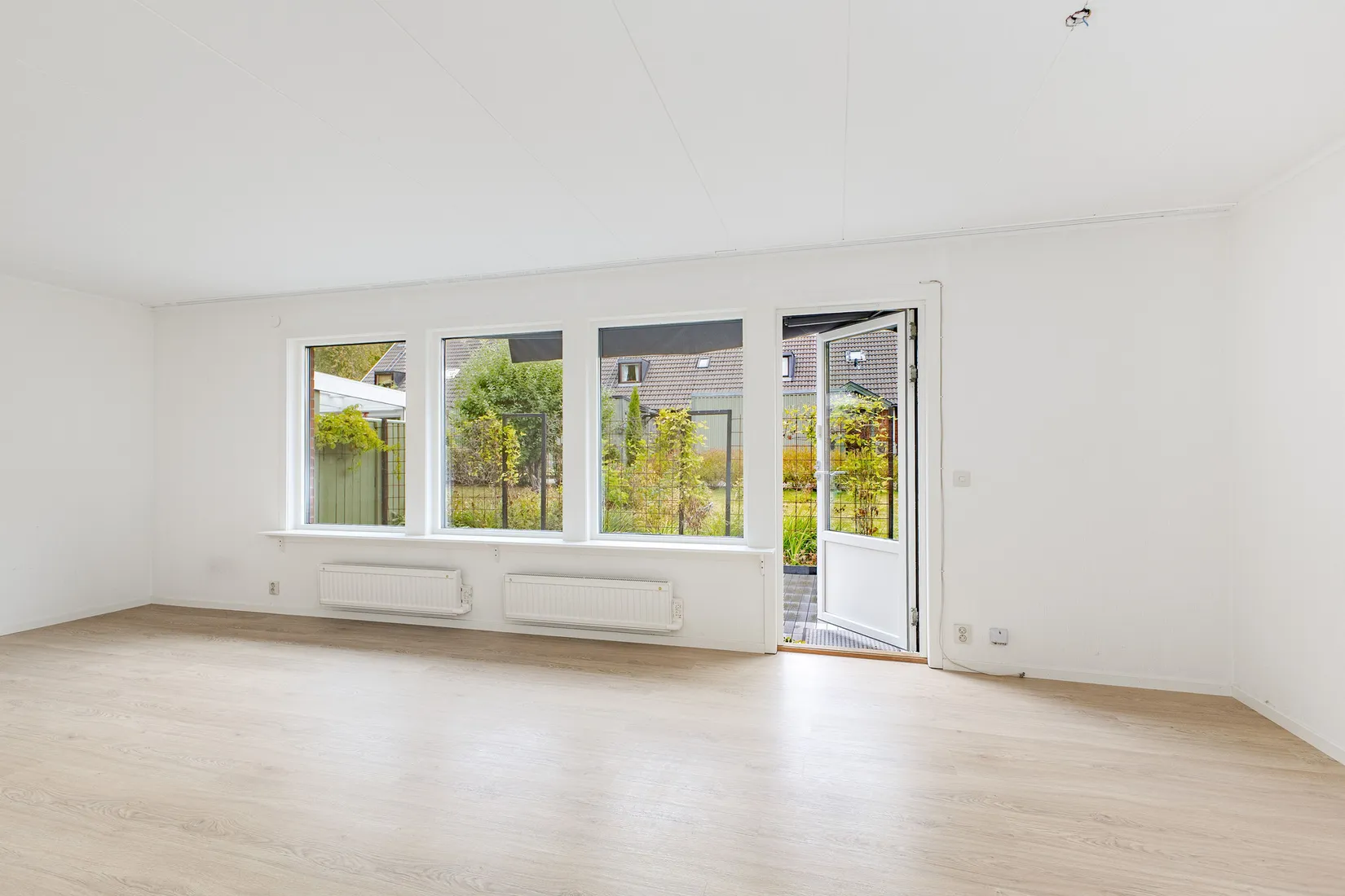 Villa, Snarhemsvägen 22, Brattberget, Arboga