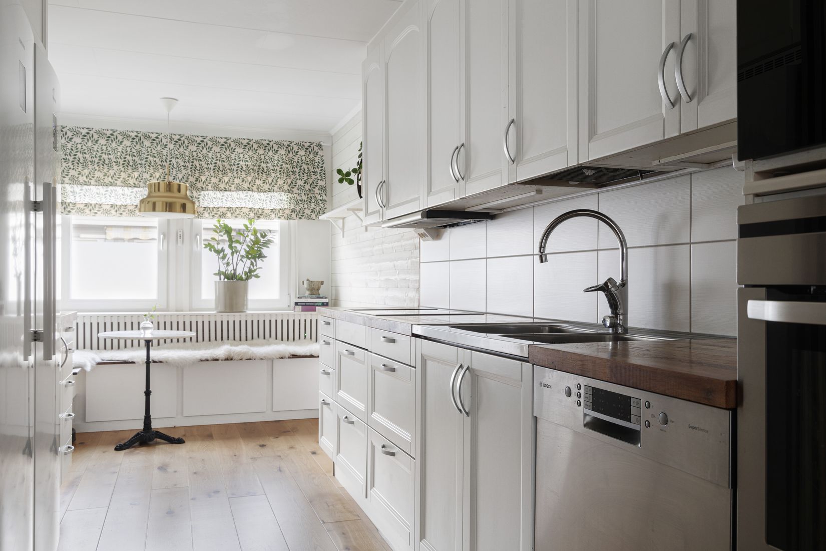 Villa, Radhus, Brattåsvägen 87, Landvetter - Centralt, Härryda