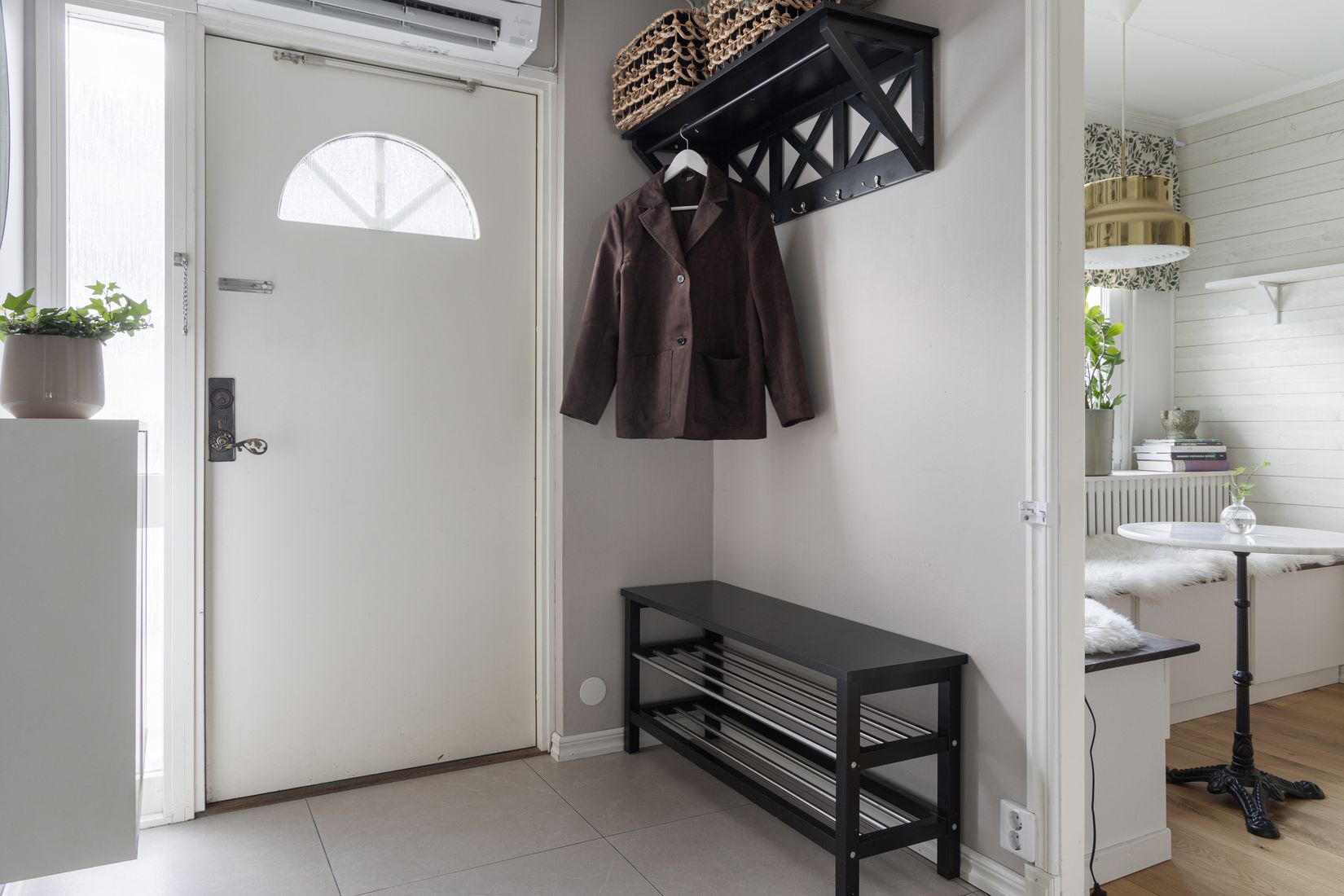 Villa, Radhus, Brattåsvägen 87, Landvetter - Centralt, Härryda