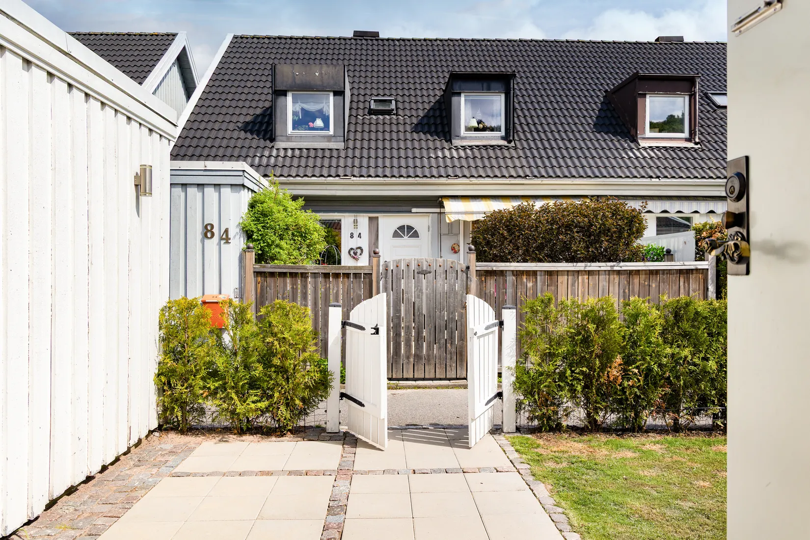 Villa, Radhus, Brattåsvägen 87, Landvetter - Centralt, Härryda