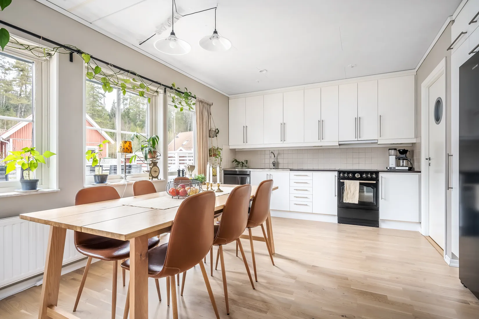 Villa, Radhus, Åvägen 44, Lidatorp, Nynäshamn