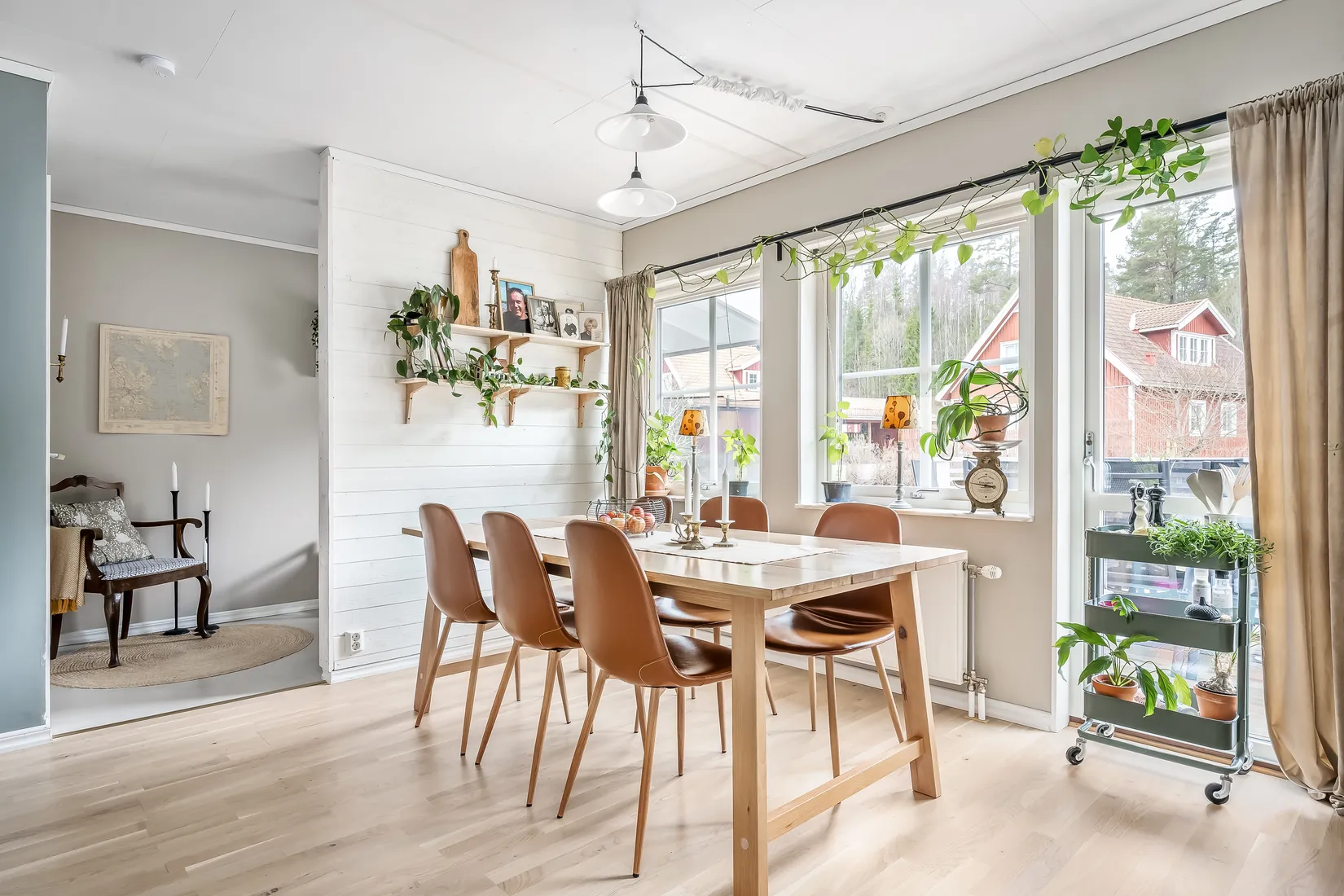 Villa, Radhus, Åvägen 44, Lidatorp, Nynäshamn