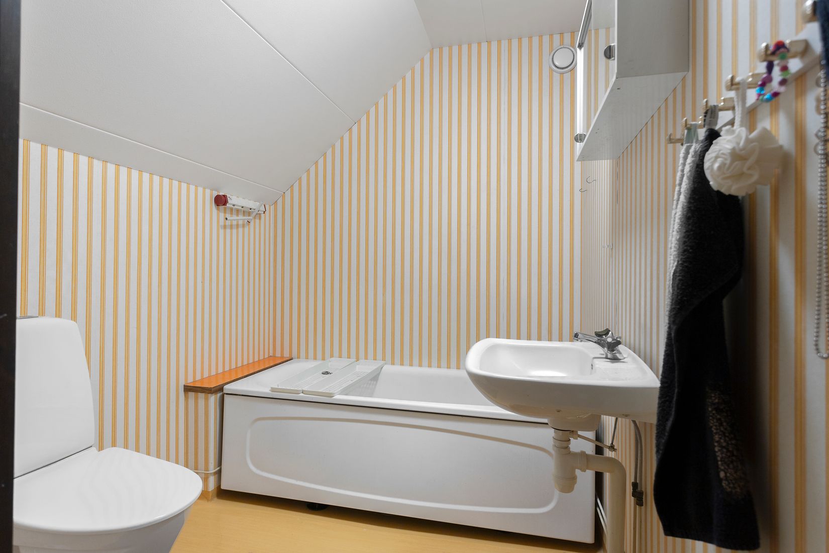 Villa, Vitmossavägen 26, Mossen, Grums