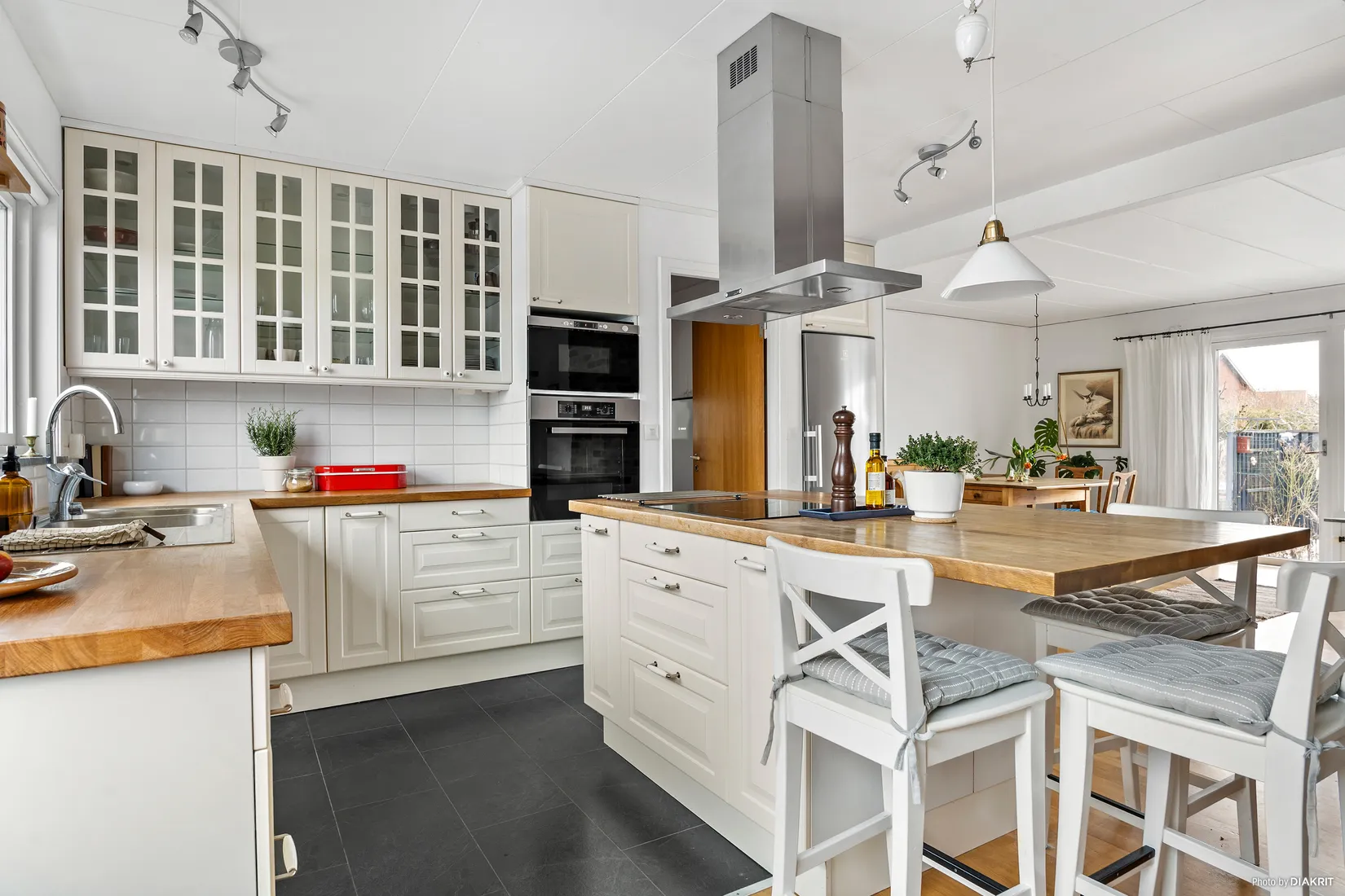 Villa, Lövsångarevägen 3, Simrishamn