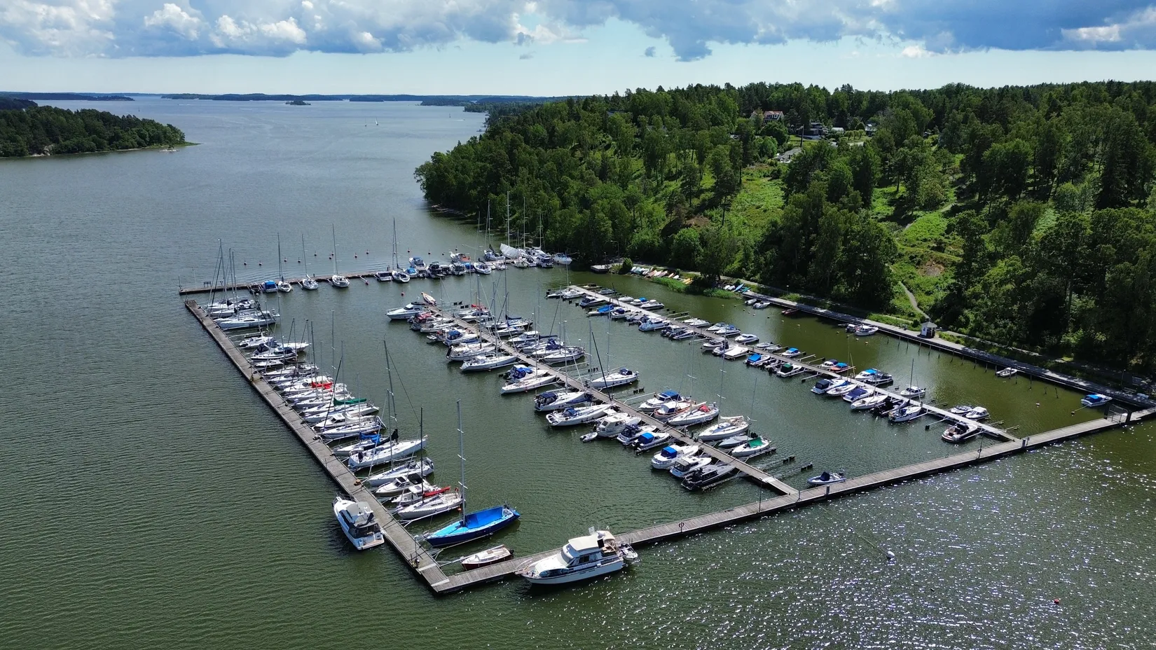 Radhus, Ardennervägen 2M, Svinninge, Österåker