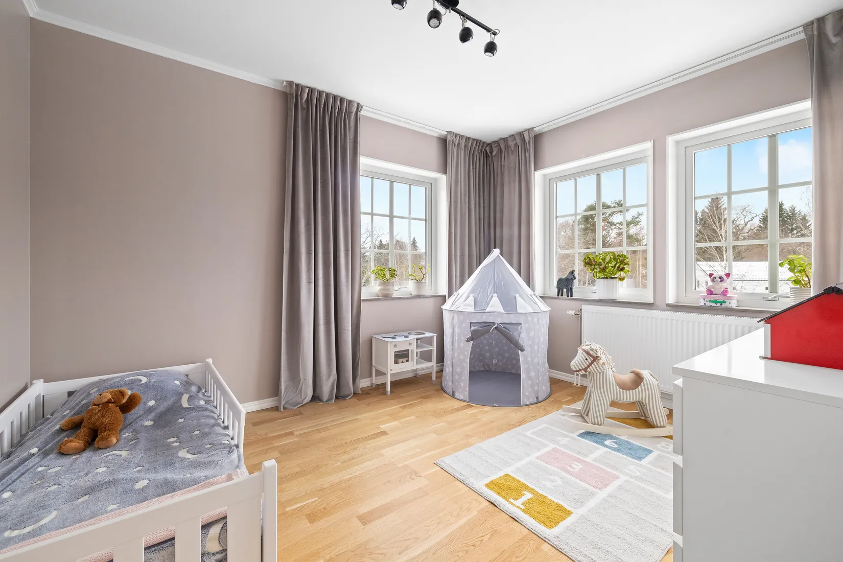 Radhus, Ardennervägen 2M, Svinninge, Österåker