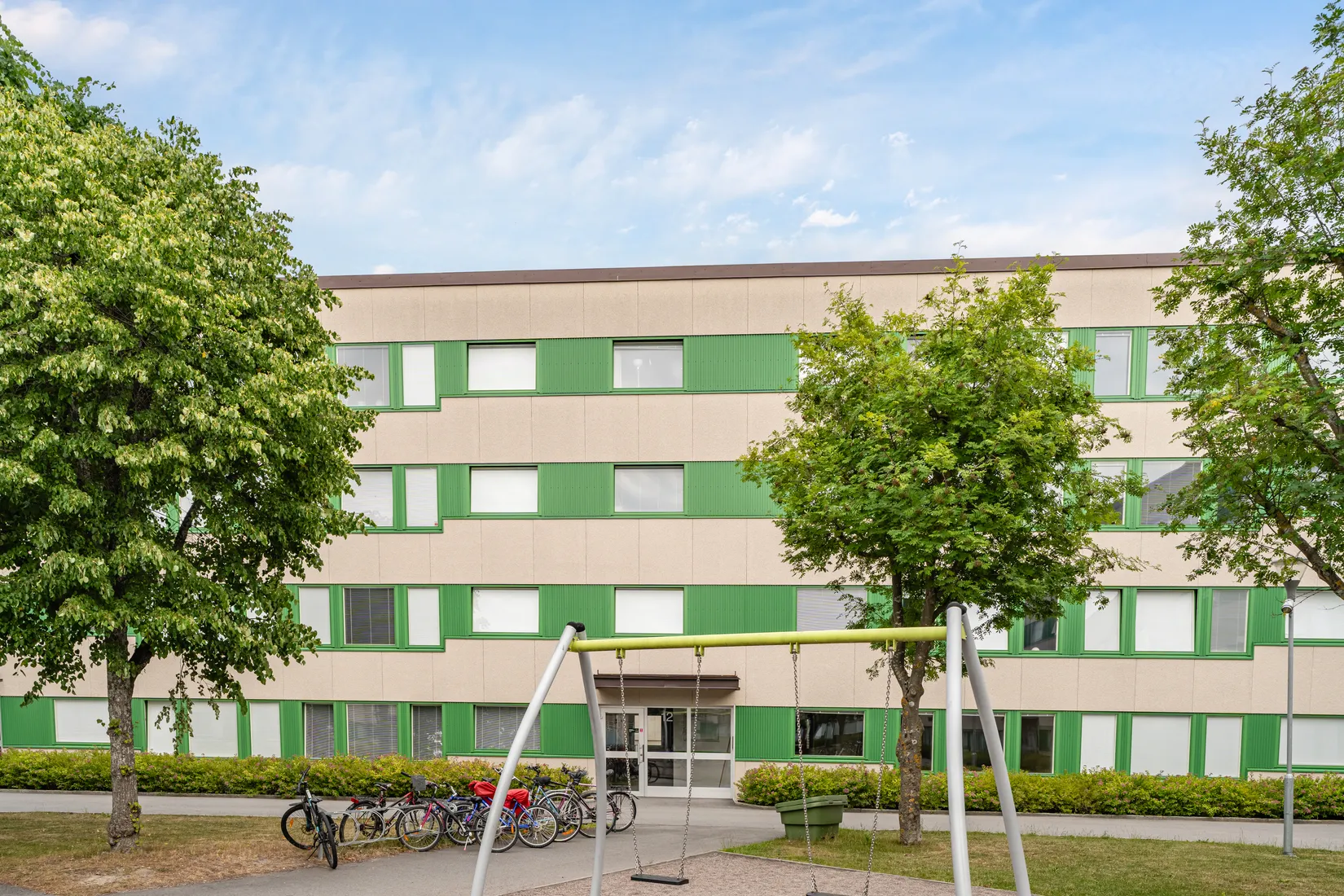 Bostadsrätt, Kyrkbacken 25, Hagalund, Solna