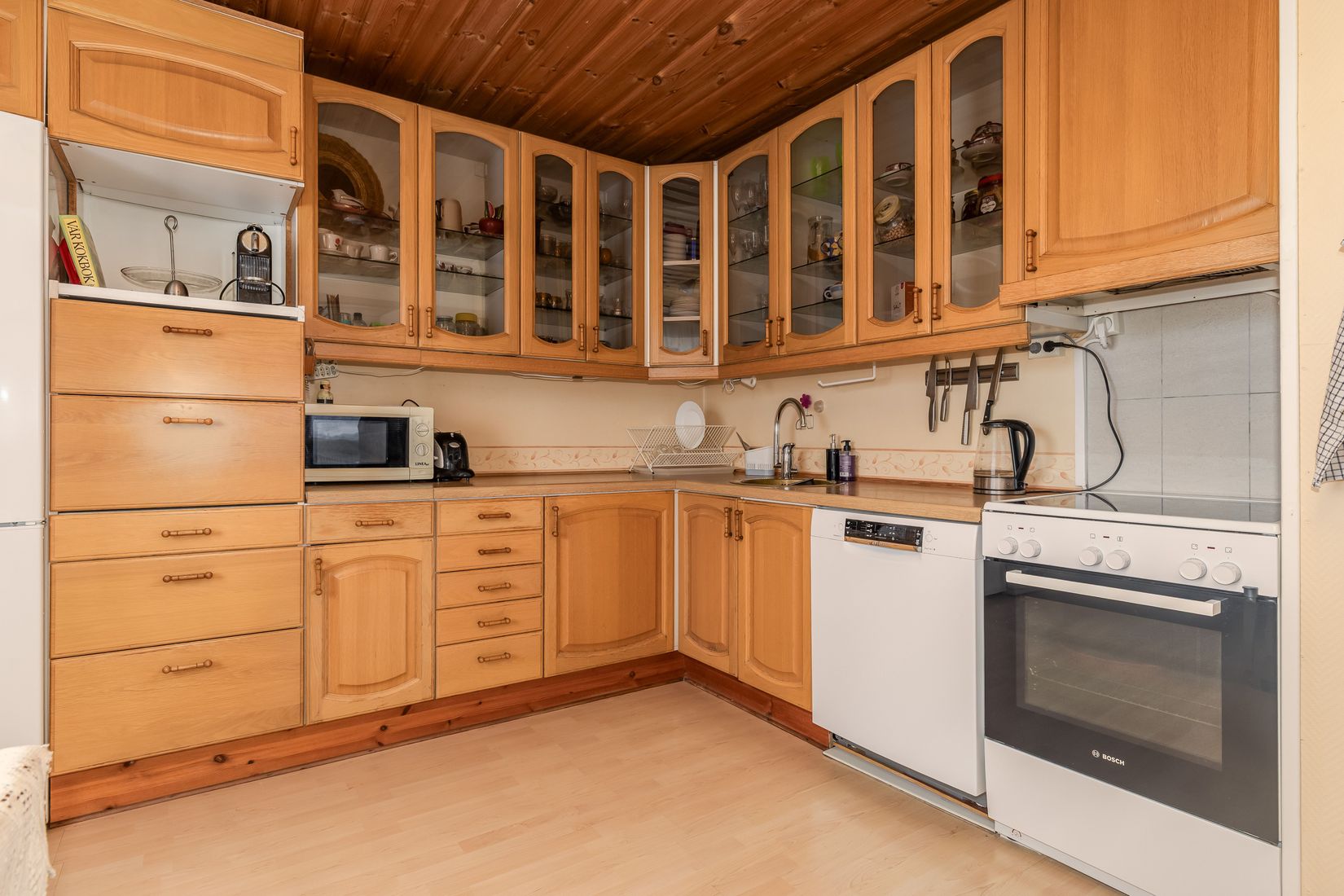 Villa, Hantverkarvägen 1A + 1B, Fredriksberg, Ludvika