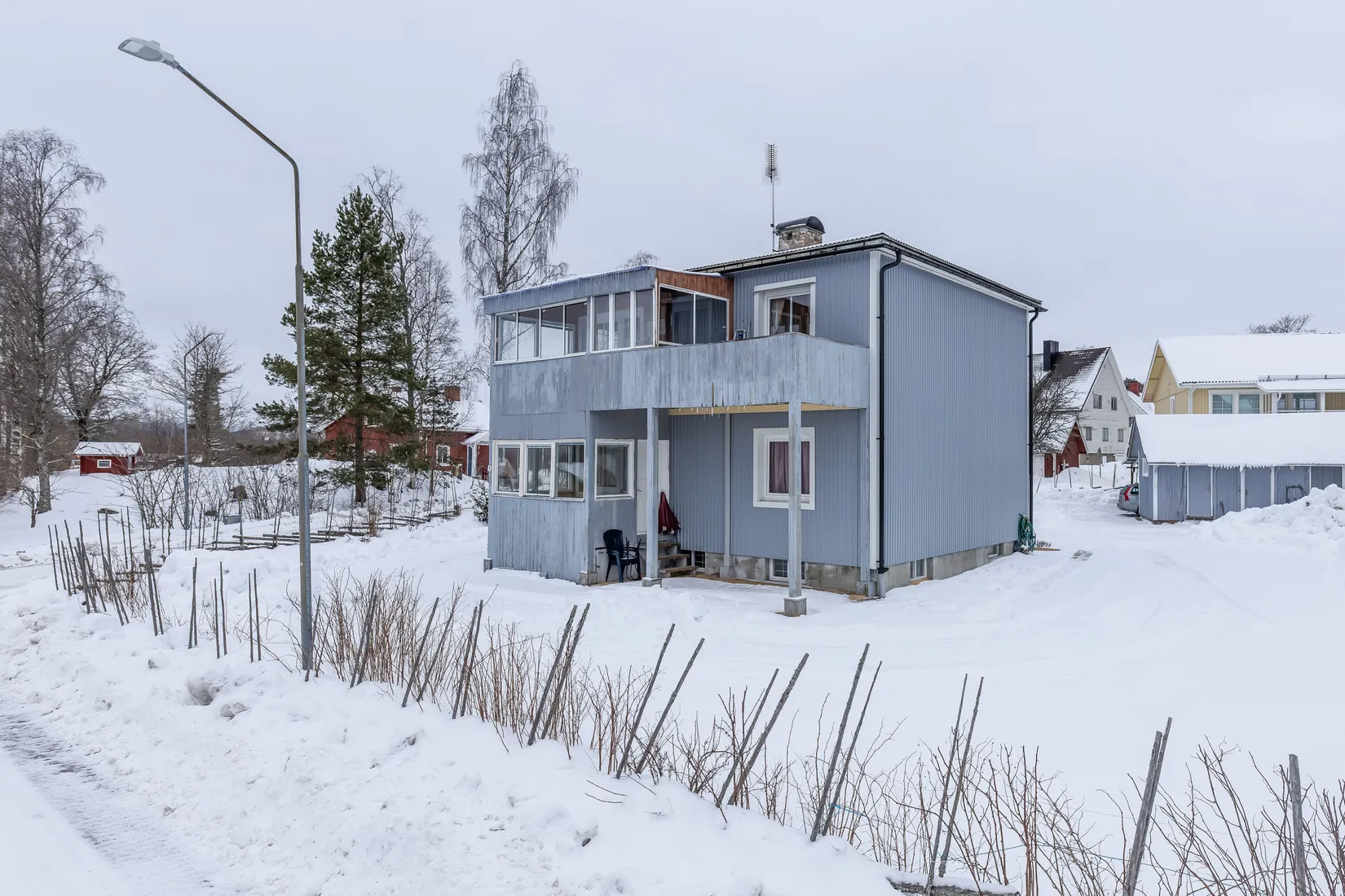 Villa, Hantverkarvägen 1A + 1B, Fredriksberg, Ludvika