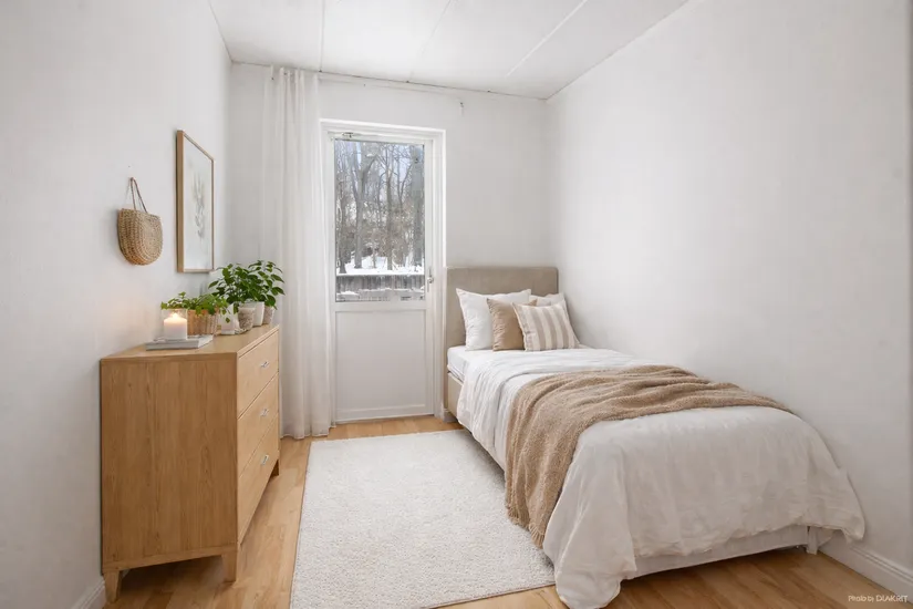 Villa, Radhus, Lindholmsbacken 183, Skärholmen, Stockholm