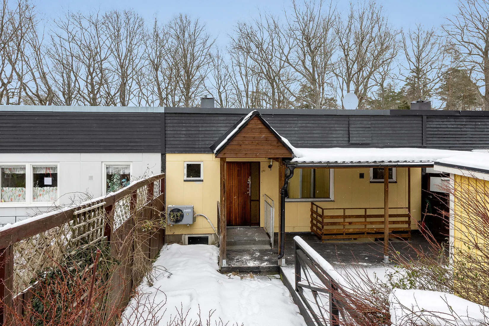 Villa, Radhus, Lindholmsbacken 183, Skärholmen, Stockholm