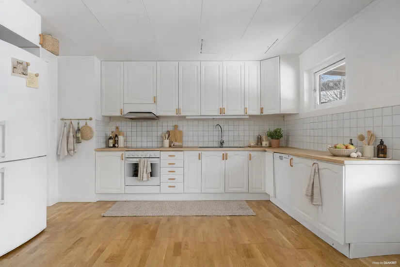 Villa, Radhus, Lindholmsbacken 183, Skärholmen, Stockholm