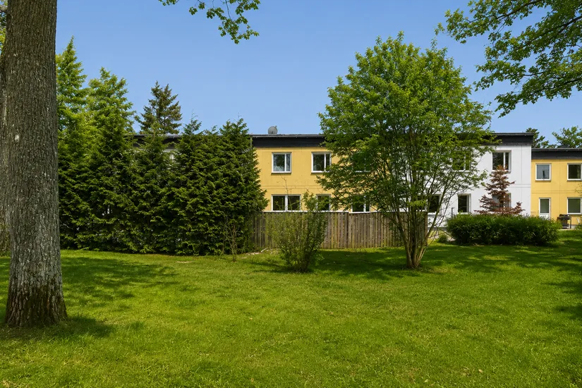 Villa, Radhus, Lindholmsbacken 183, Skärholmen, Stockholm